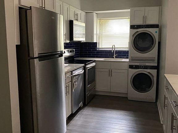 4th image of 2525 S 5th St APT H