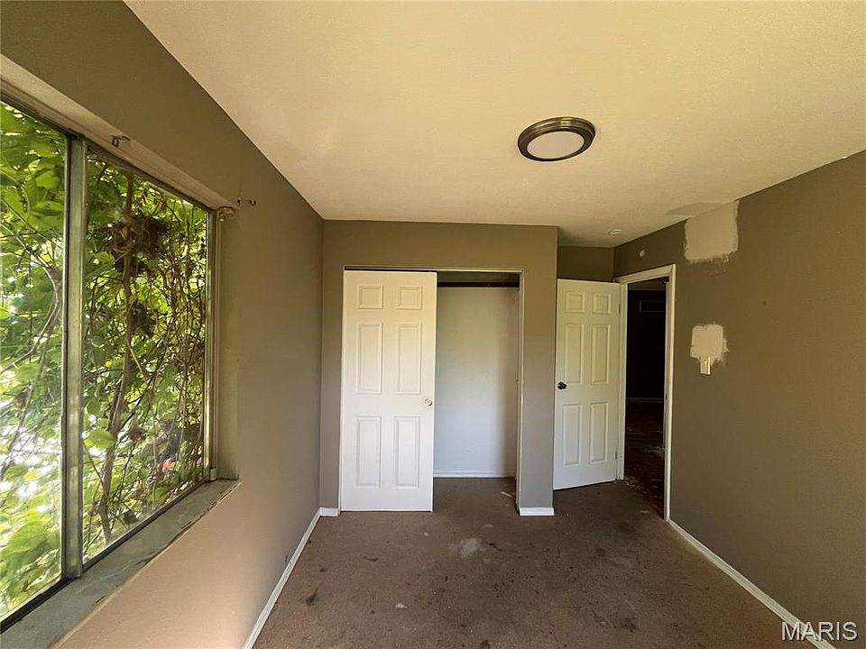 2nd image of 356 Scenic Dr