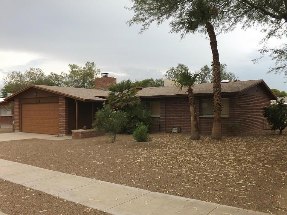 1st image of 3742 W Brambly Pl