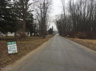 9679 N Nevins Rd, Six Lakes, MI 48886