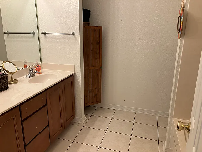 3326 Willow Dr — Photo 9