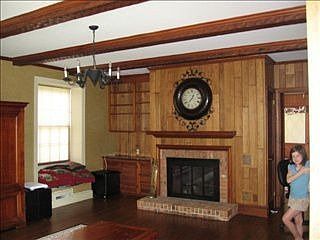 4th image of 273 Linden Dr
