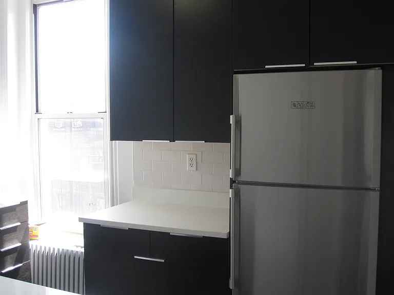 609 Carroll St #3 — Photo 7