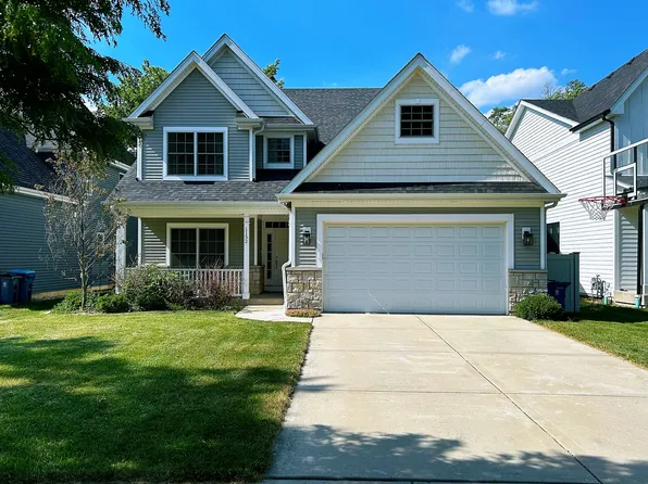 1132 Saylor St, Downers Grove, IL 60516