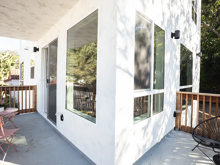 2210 3/4 Echo Park Ave — Photo 6