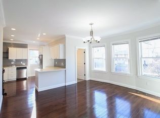 30 Holton St #30, Boston, MA 02134