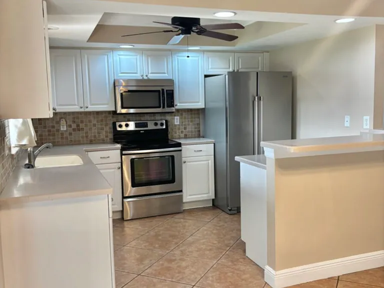 4343 SW Sands Blvd — Photo 33