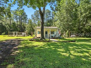 207 Goethe Hill Rd, Beaufort, SC 29906