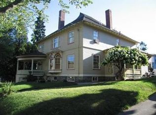 94 Swan St, Methuen, MA 01844