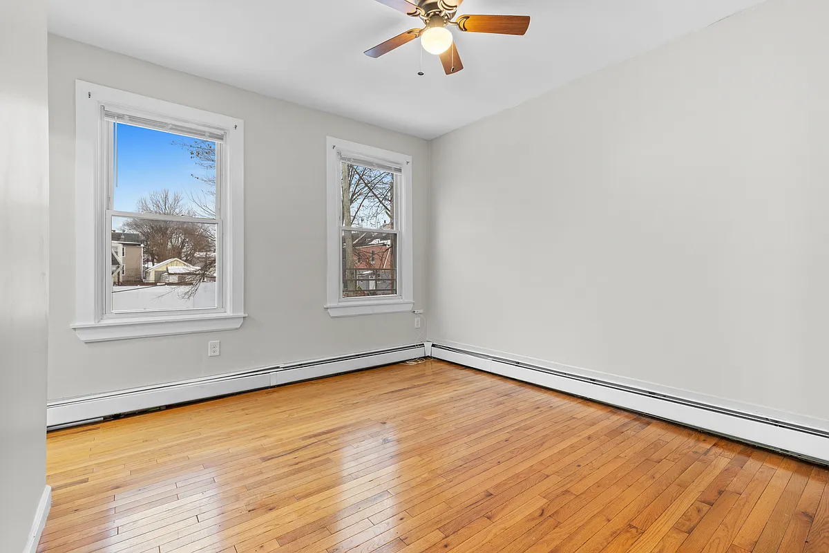 Building Photo - 336 Madison Ave #2