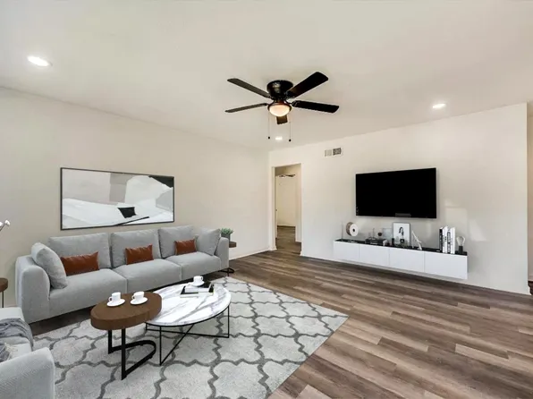 5516 Van Natta Ln, Fort Worth, TX 76112