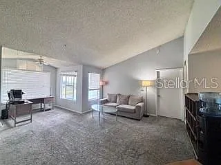 2 bed, 2.0 bath, 1026 sqft, $1,650 — Photo 3