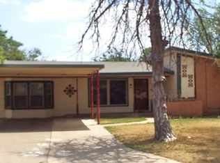 204 Zephyr St, Plainview, TX 79072