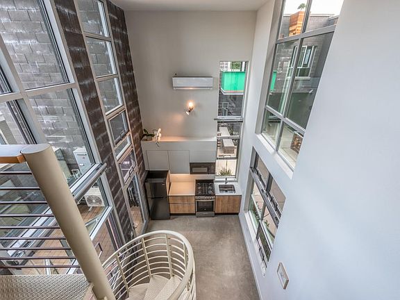 4th image of 3586 Adams Ave #7