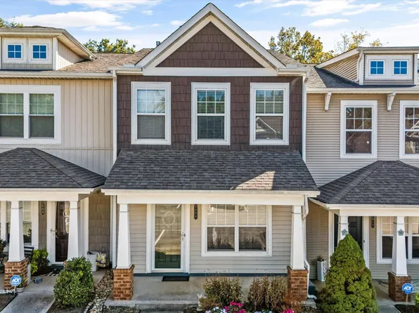 1608 Starboard Way, Knoxville, TN 37932
