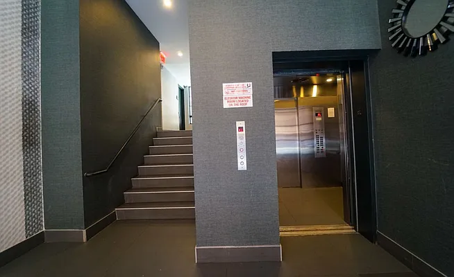 Rented by Manhattan Management LLC | media 47