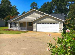 430 Maplewood Cir, Greer, SC 29651