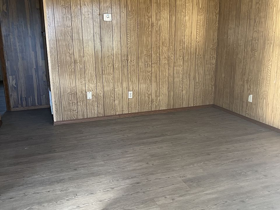 1st image of 606 NW J St #11504605