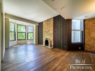 602 W Surf St APT 4, Chicago, IL 60657