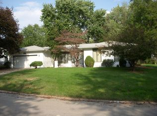 7 Cheyenne Dr, Springfield, IL 62711
