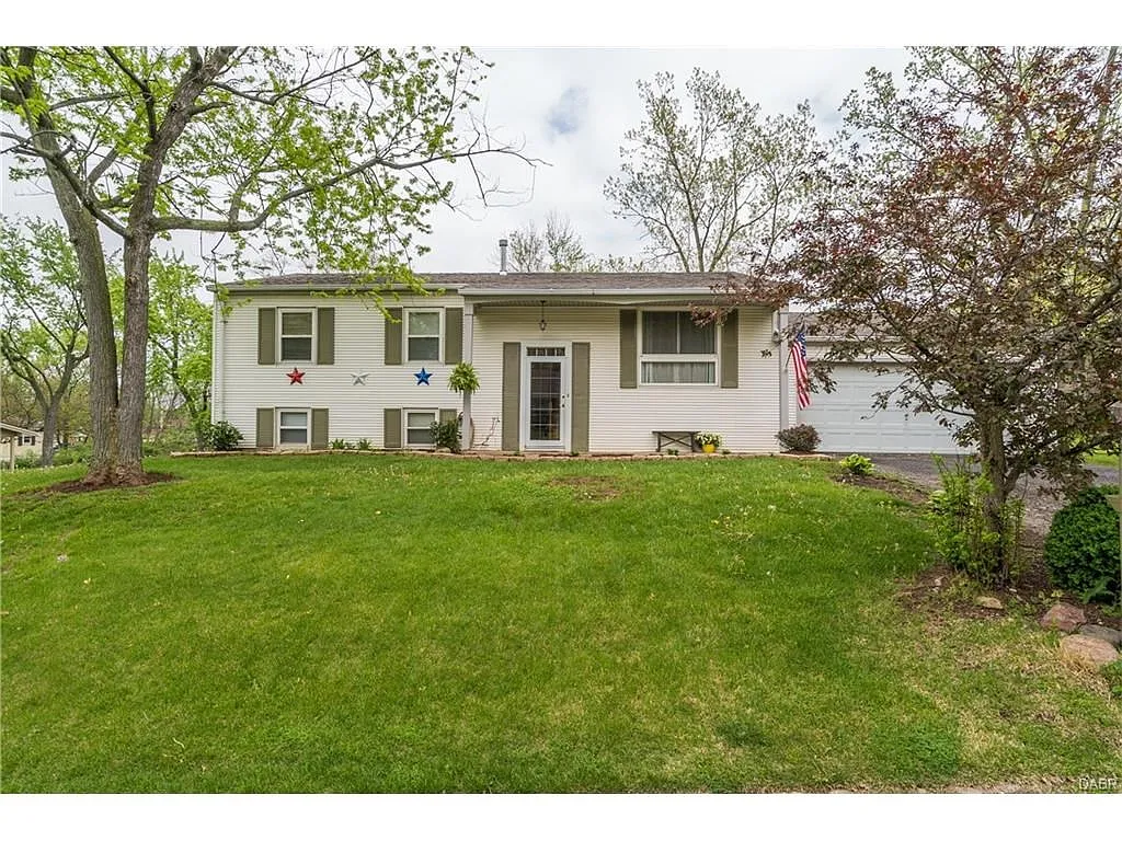6114 Rivercliff Ln photo 1