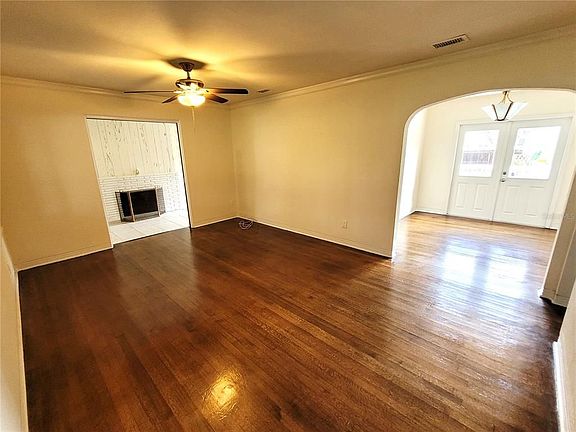 4th image of 7131 Grevilla Ave S