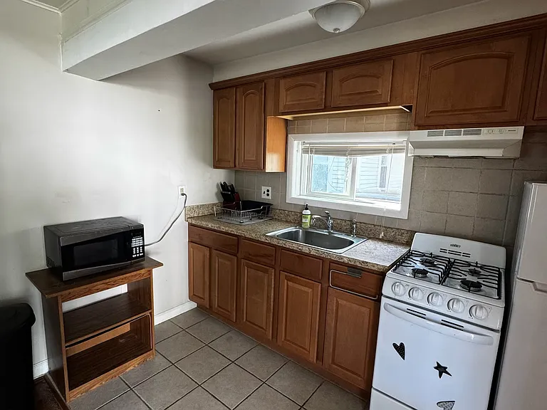 62 Church St #1 — Photo 8