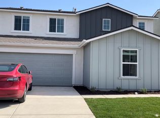 702 Suzanne Dr, Merced, CA 95341