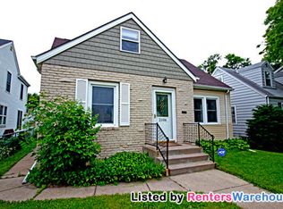 2106 Highland Pkwy, Saint Paul, MN 55116