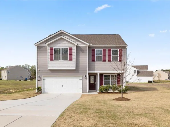 97 Long Meadow Ln, Fuquay Varina, NC 27526