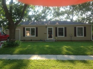 2921 SW Burnett Rd, Topeka, KS 66614