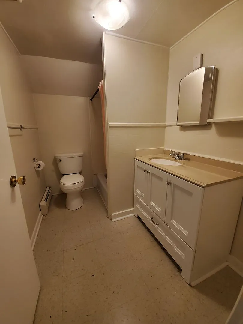 111 Blair Street — Photo 2