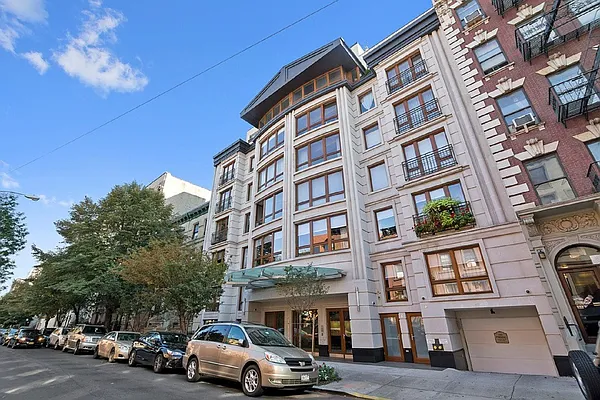 Rented by Halstead Real Estate | media 7