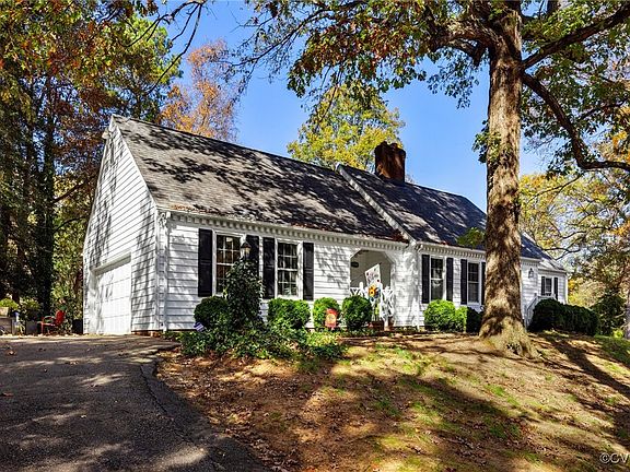 4th image of 11740 Dewberry Ln