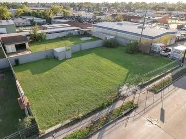 7811 Hammerly Blvd, Houston, TX 77055