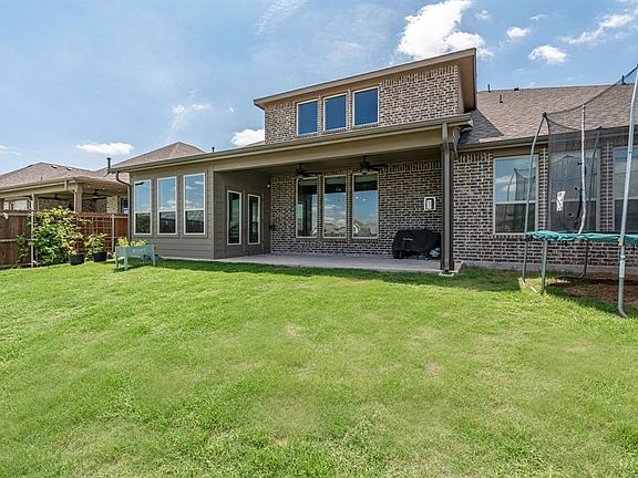 3rd image of 4408 Sage Ln