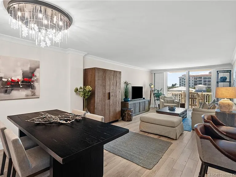 125 Ocean Ave #506 — Photo 7