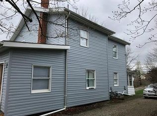 147 1/2 N Sugar St, Saint Clairsville, OH 43950