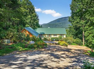 60 Wildflower Ln, Old Fort, NC 28762