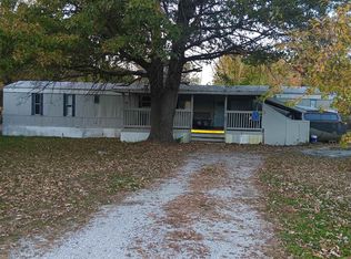 357 Gentlemen Pl, Cloverdale, IN 46120