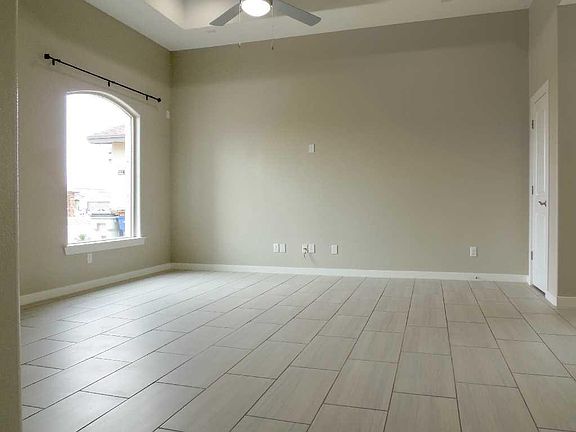5th image of 3212 David Palacio Dr