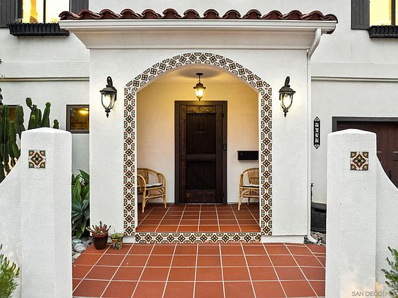 3rd image of 2632 San Marcos Ave
