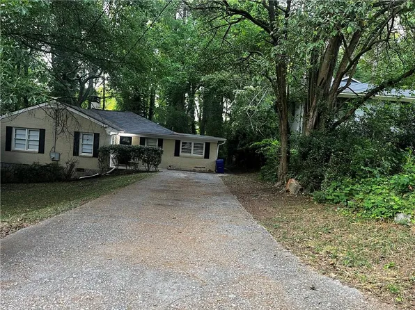 1840 Camellia Dr, Decatur, GA 30032