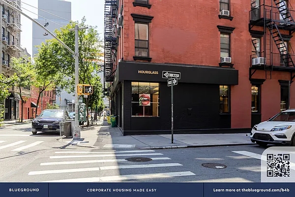 Rented by The Blueground | media 19