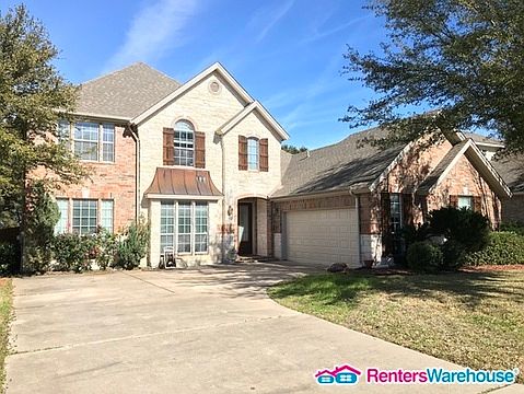 1st image of 2122 Clear Lake Pl