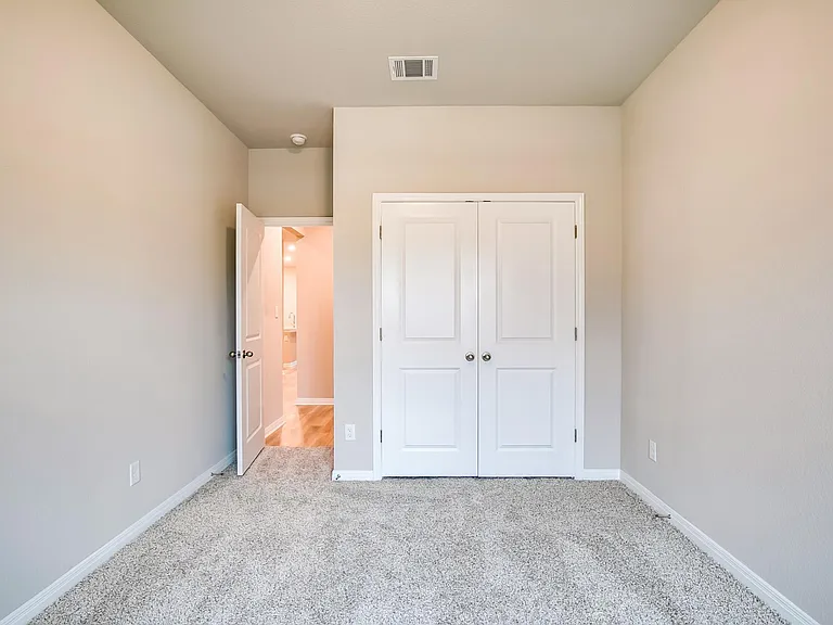 1532 Homestead Farms Dr — Photo 19