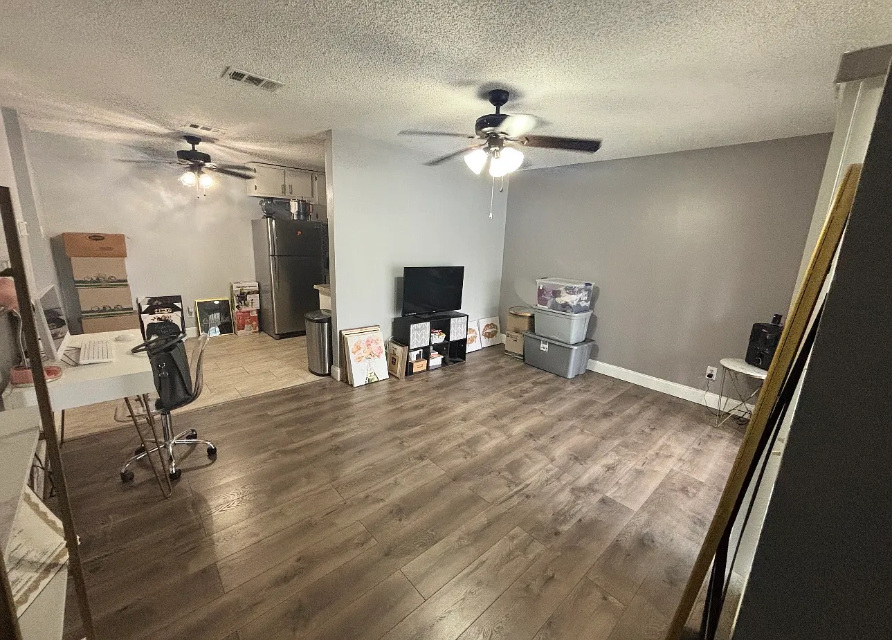 1 bed, 900 sqft, $1,250 — Photo 3