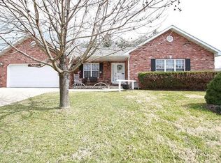 123 Del Rio Ct, Belleville, IL 62221