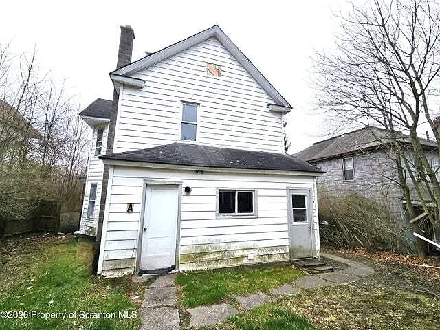 351 Main St #B — Photo 10