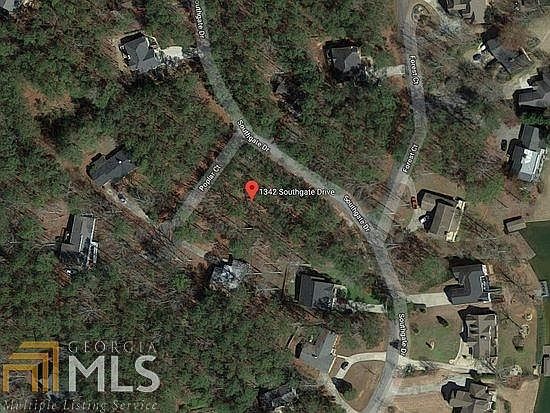 2nd image of 1342 Poplar Ct
